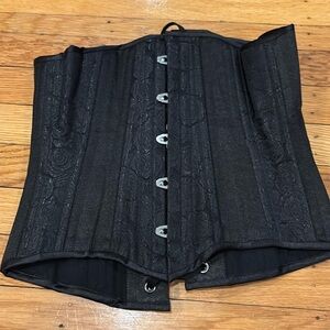 Timeless Trends corset size 24